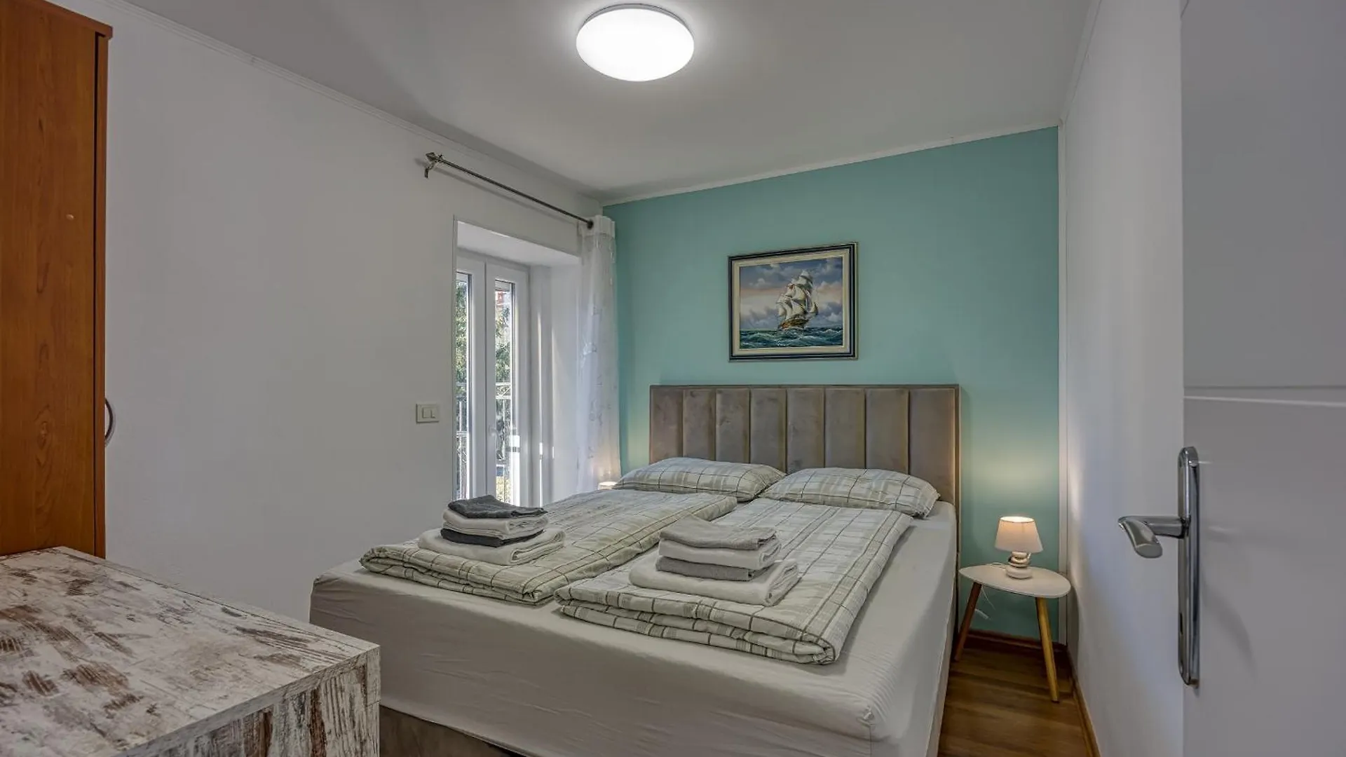 Zea Apartment Funtana